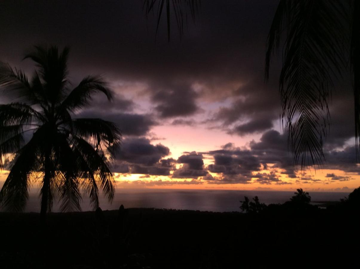 Kona Bayview Inn Captain Cook Exterior photo